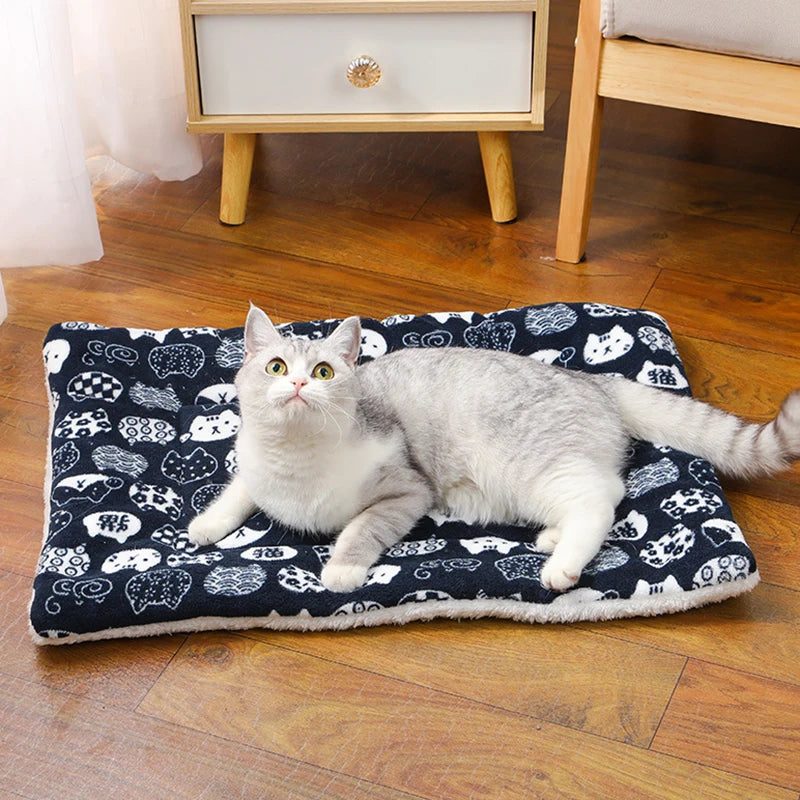loudNest Plush Pet Mat
