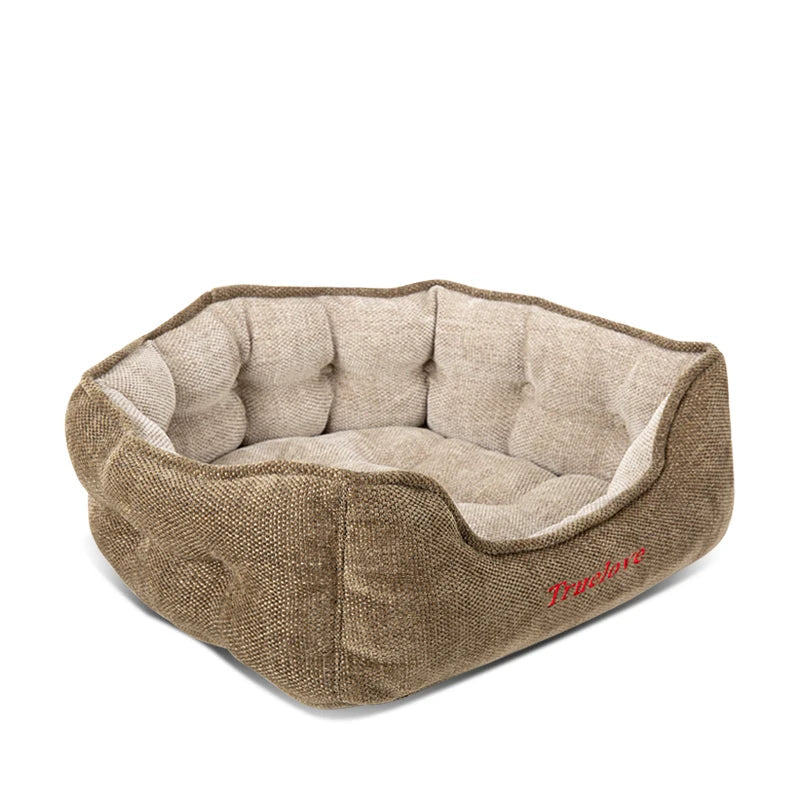 DreamNest Chenille Pet Bed