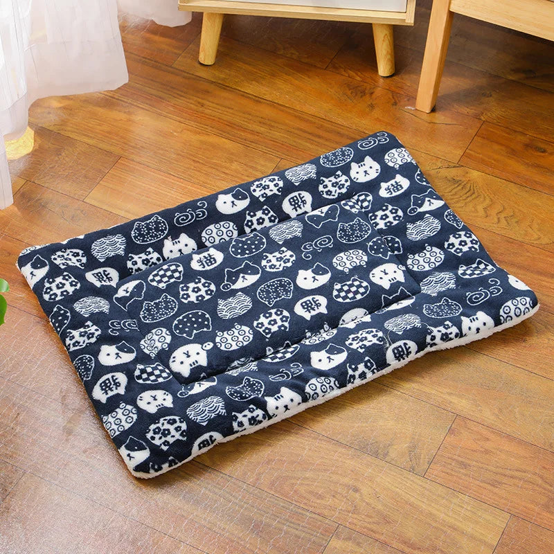 loudNest Plush Pet Mat