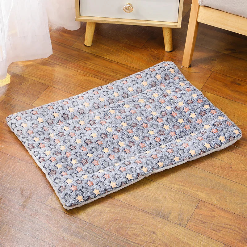 loudNest Plush Pet Mat